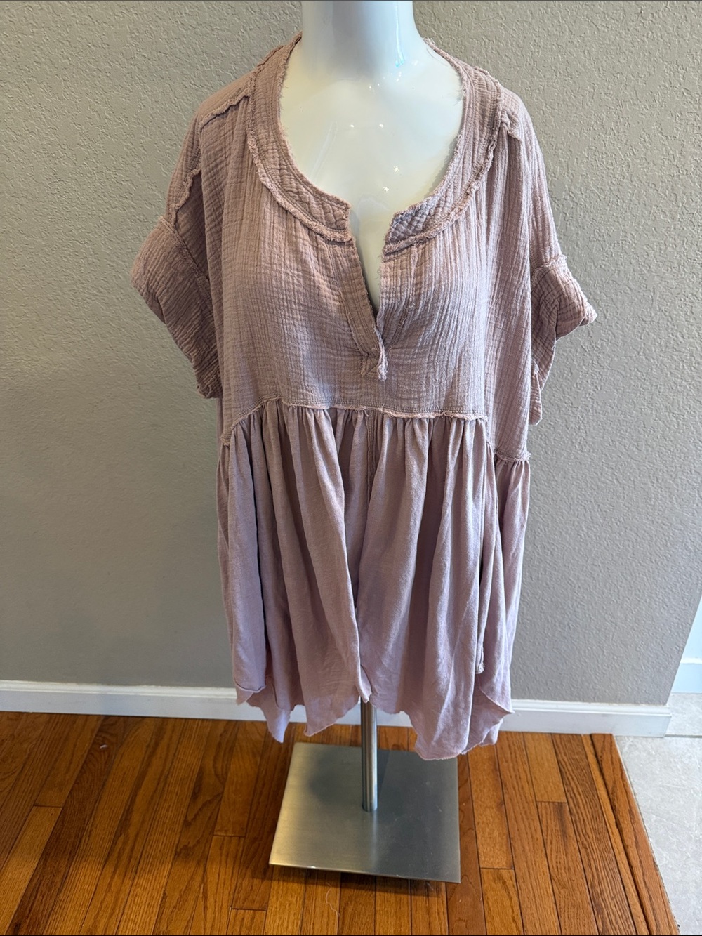 We The Free Dusty Mauve Gauze Peasant Tunic size Medium